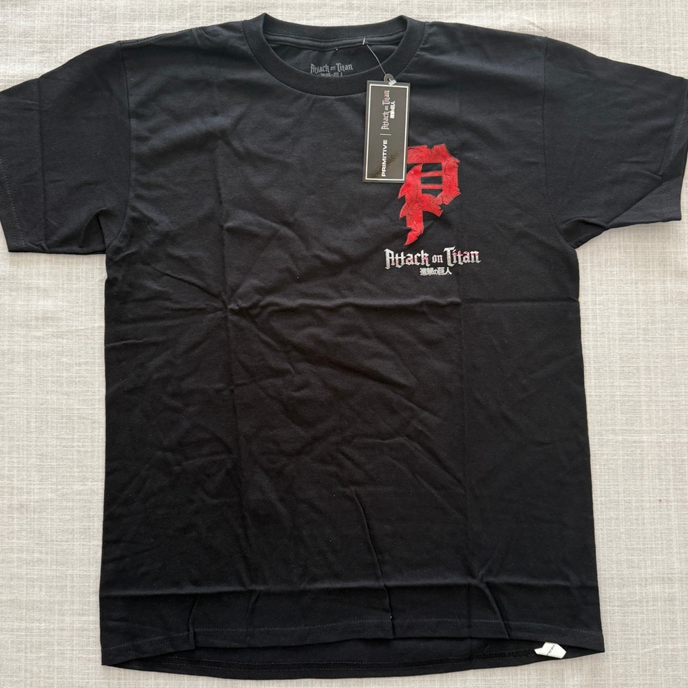 Primitive NWT | black Attack on Titan Armored Dirty P tee t-shirt | Y large